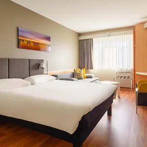 Hotel Ibis **